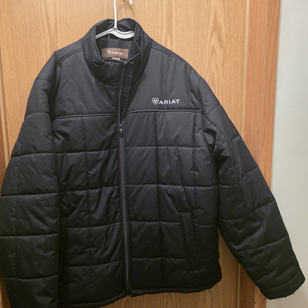 Ariat Men's Black Puffer Jacket